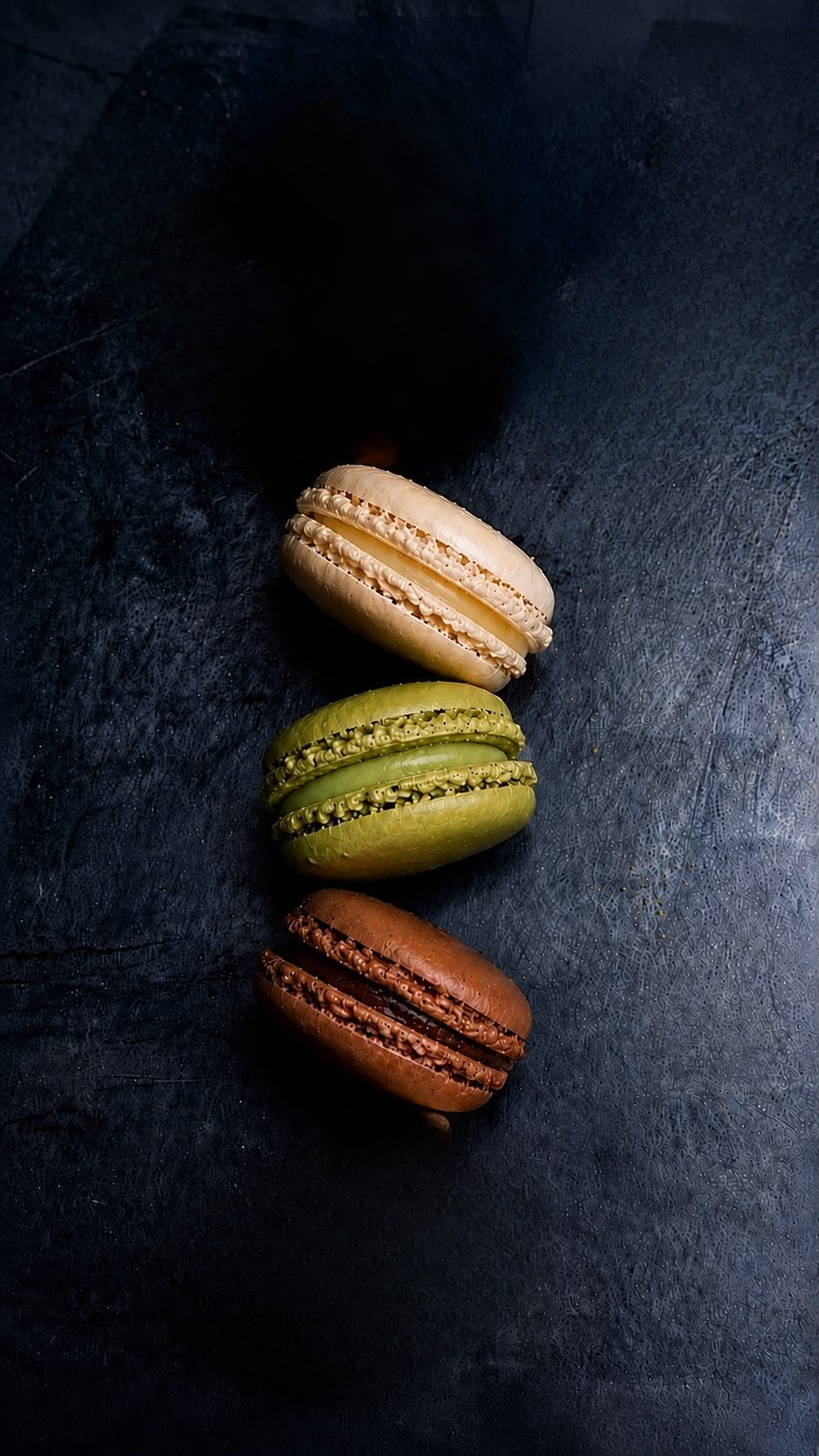 Signature Macaron Collection